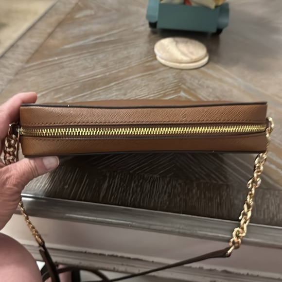 Michael Kors Chestnut Crossbody with Gold Chain - Picture 7 of 10